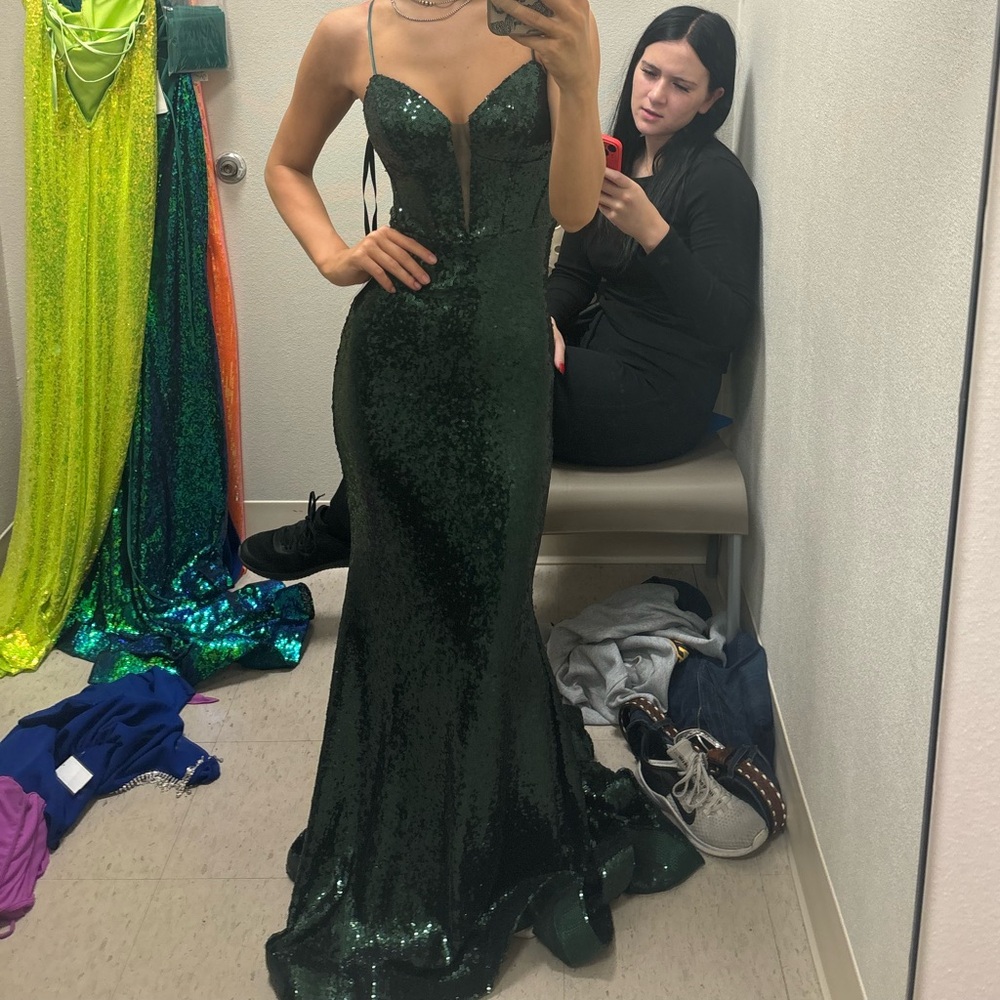 SIZE 0 EMERALD GREEN PROM DRESS